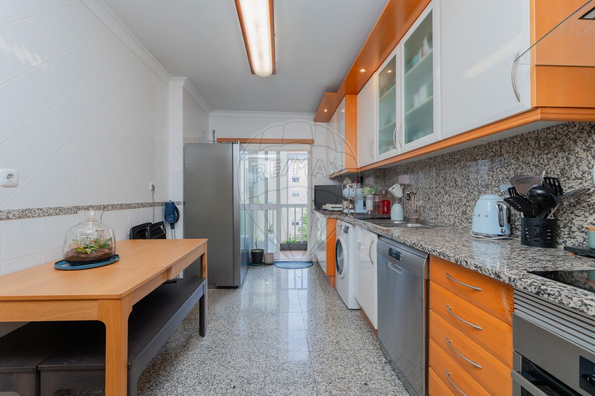 listing 123251394-2 picture-0