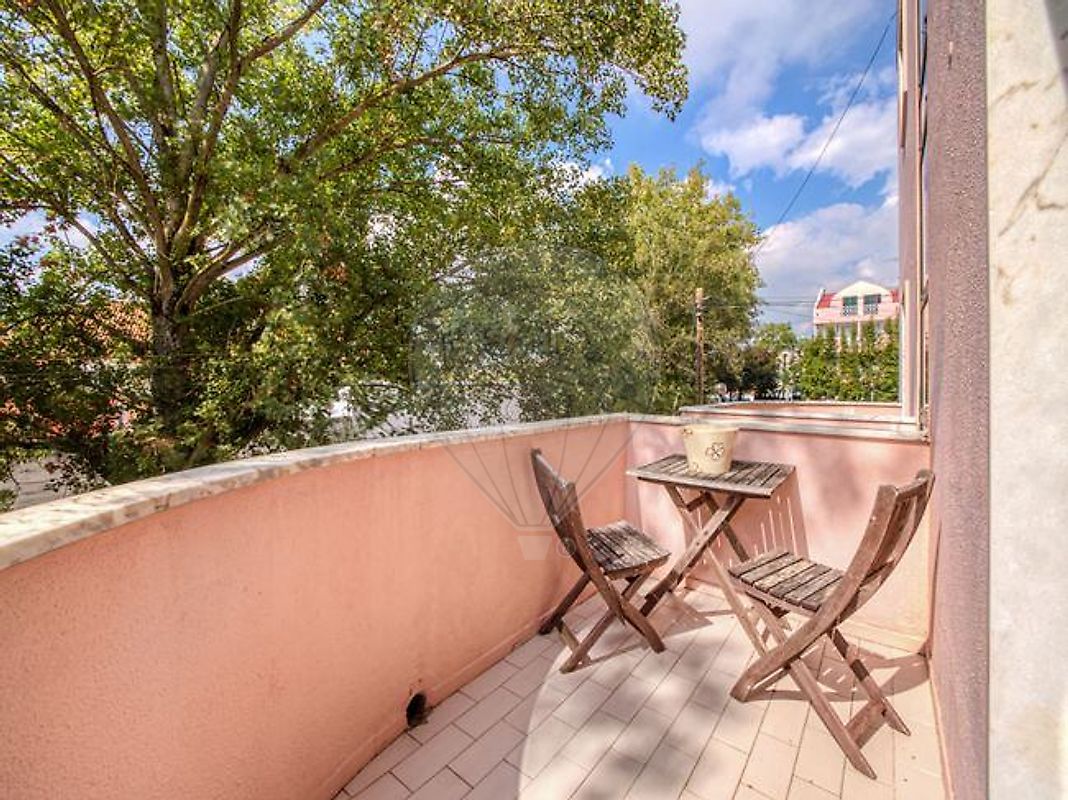 listing 123251204-115 picture-0