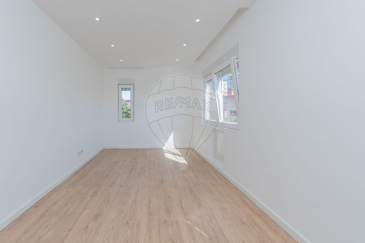 listing 123251206-89 picture-0