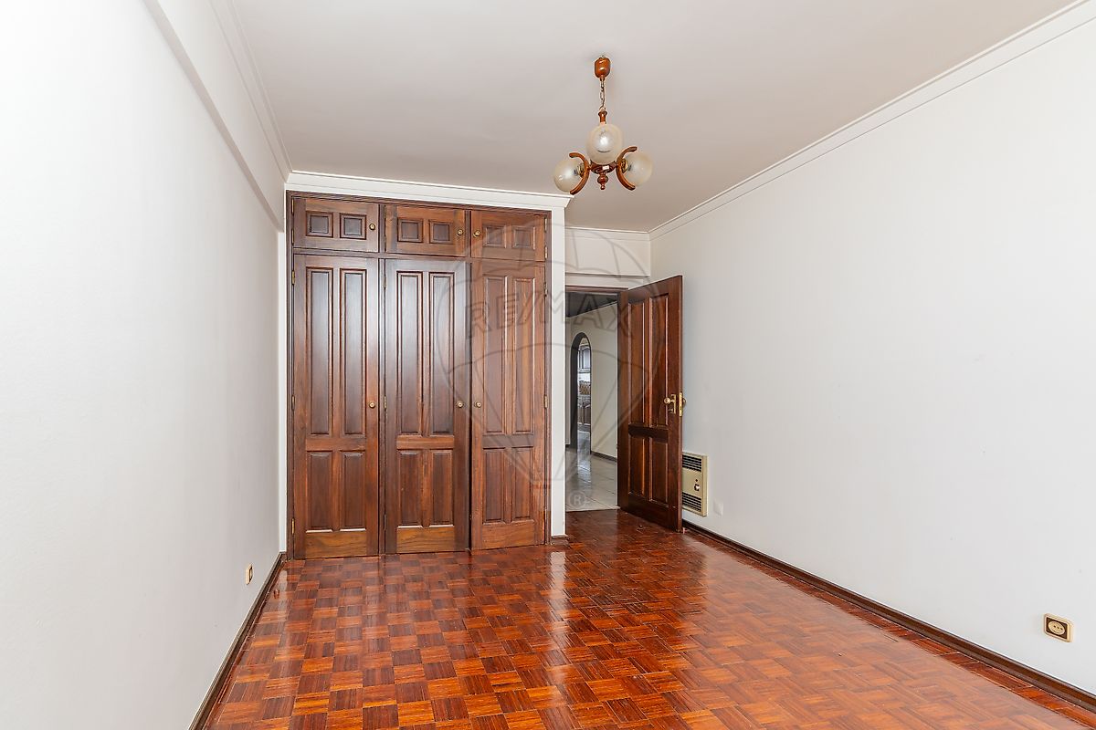 listing 123251259-39 picture-0