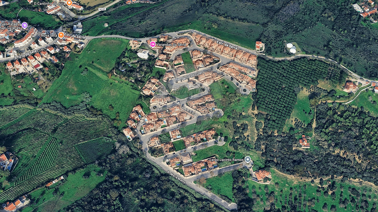 Terreno à venda em Vila Franca de Xira