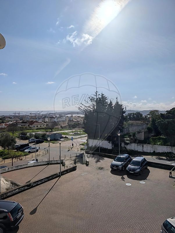 Apartamento T3 à venda em Lisboa