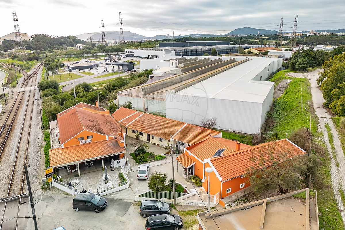 Prédio T18 à venda em Setúbal