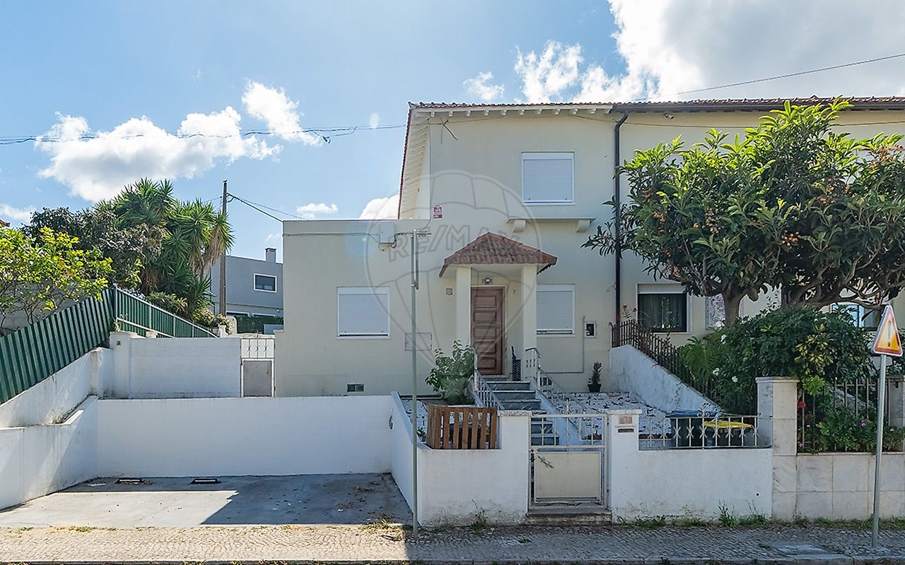 Moradia T3 à venda em Lisboa
