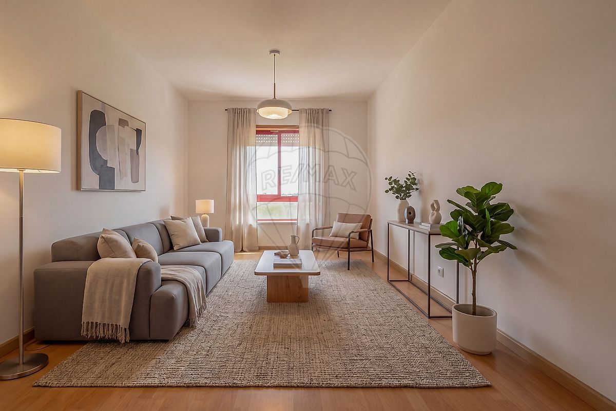 Apartamento T2 à venda em Almada