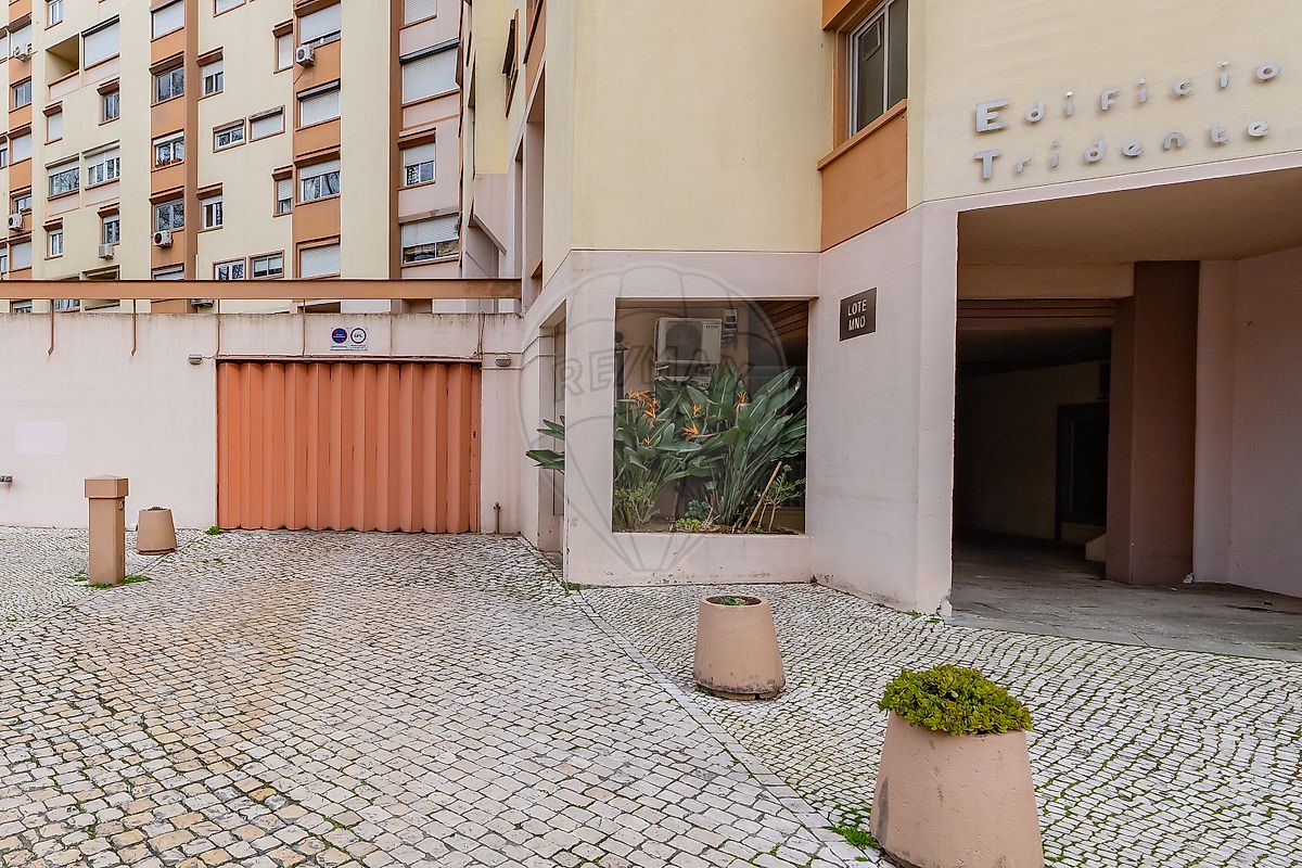 Apartamento T3 à venda em Lisboa