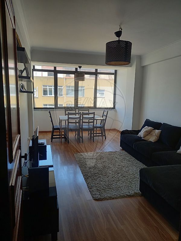 Apartamento T2 à venda em Sintra