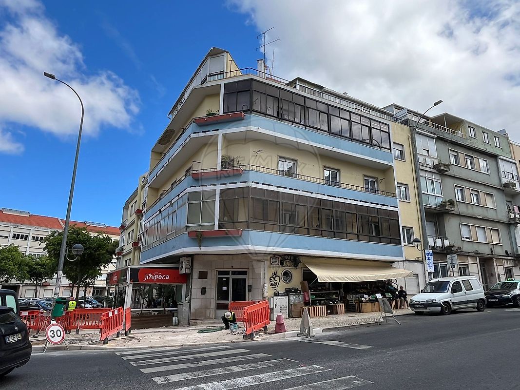Loja - Venteira, Amadora, Lisboa