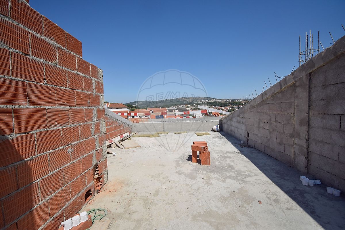Moradia T2 à venda em Loures, Loures — foto 18