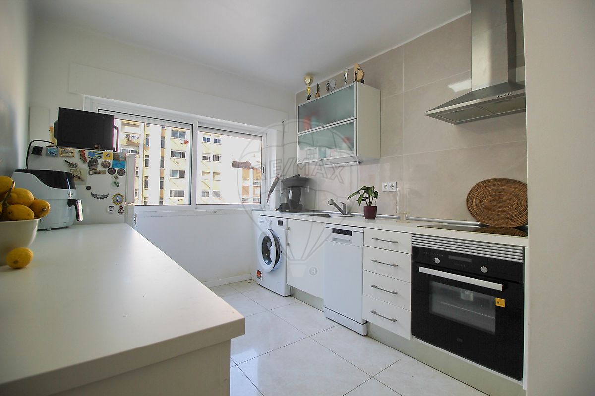 Apartamento T2 à venda em Alenquer