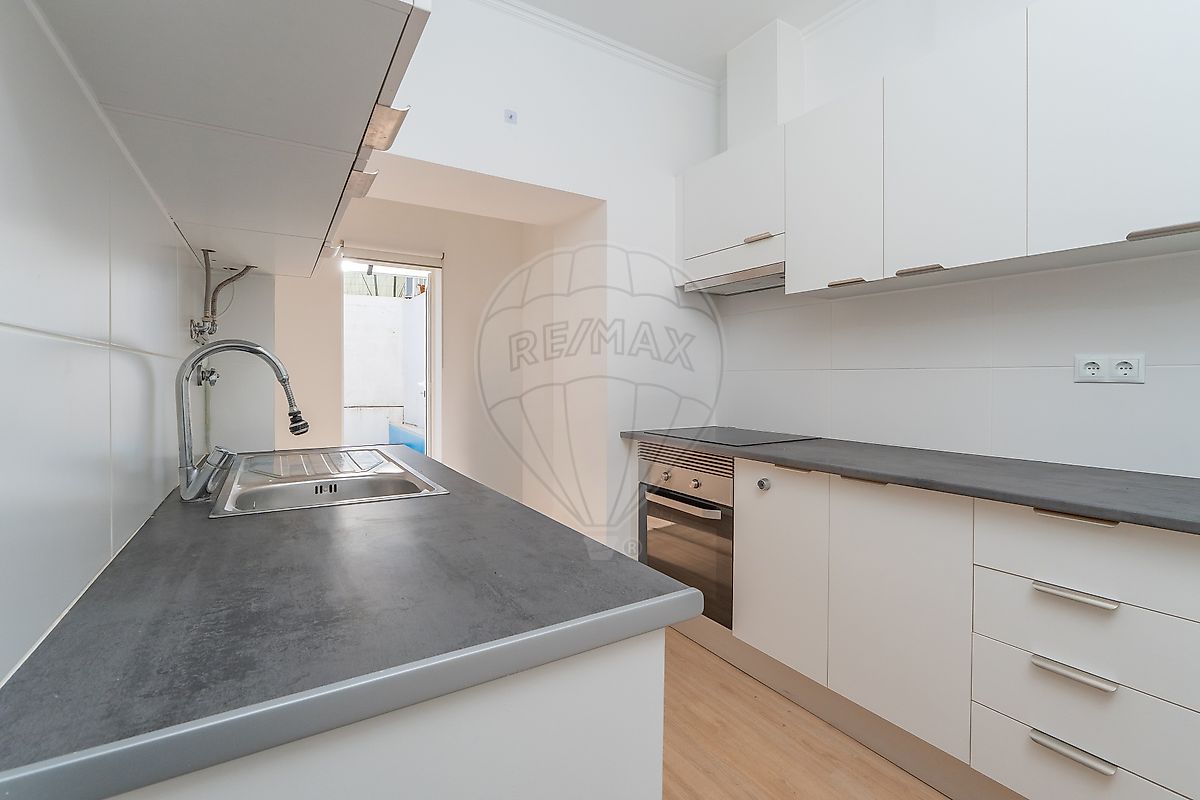 Moradia T3 à venda em Olivais, Lisboa — foto 6