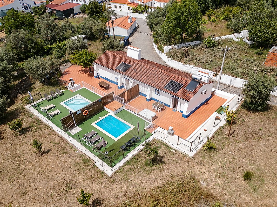 Moradia T2 - Gafanhoeira (São Pedro) e Sabugueiro, Arraiolos, Évora