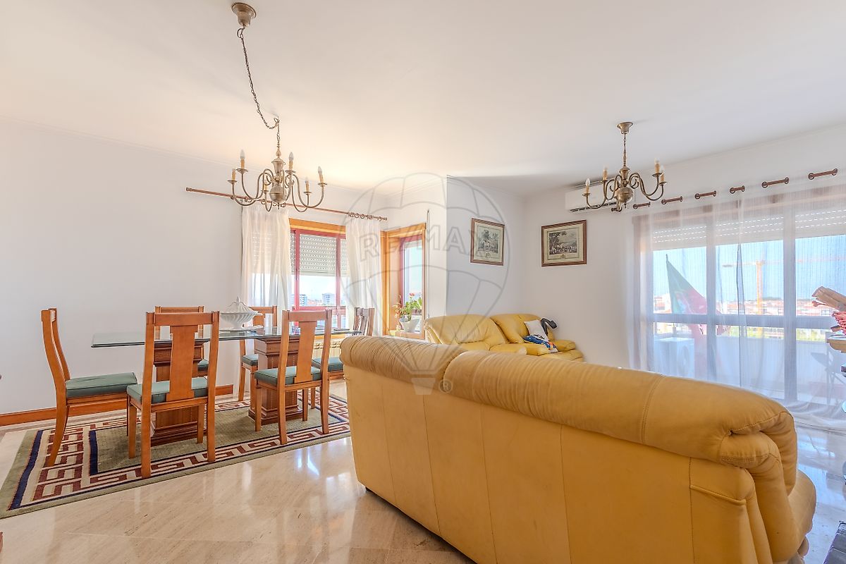 Apartamento T4 à venda em Santarém (Marvila), Santa Iria da Ribeira de Santarém, Santarém (São Salvador) e Santarém (São Nicolau), Santarém — foto 5