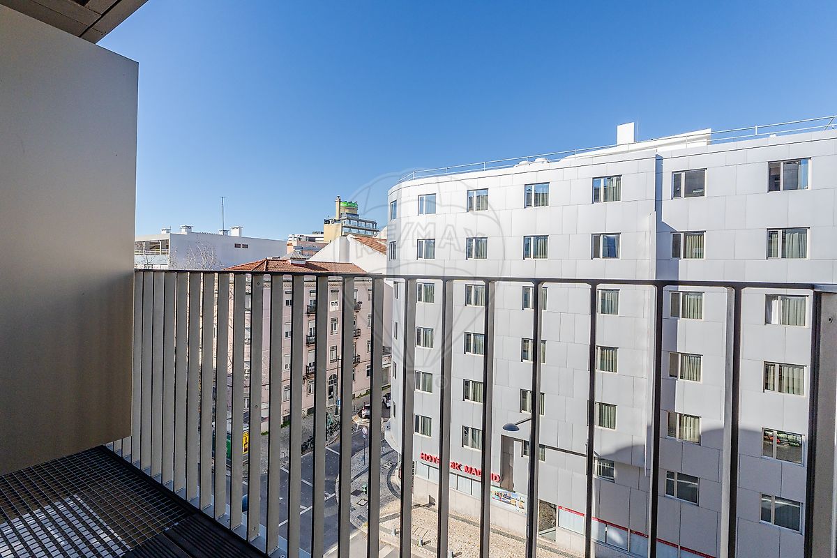 Apartamento T2 à venda em Santo António, Lisboa — foto 27