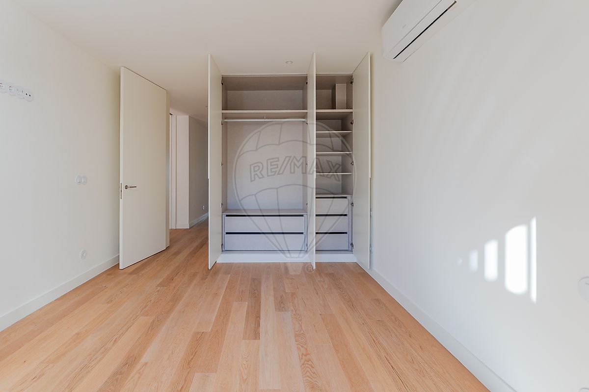 Apartamento T2 à venda em Santo António, Lisboa — foto 18