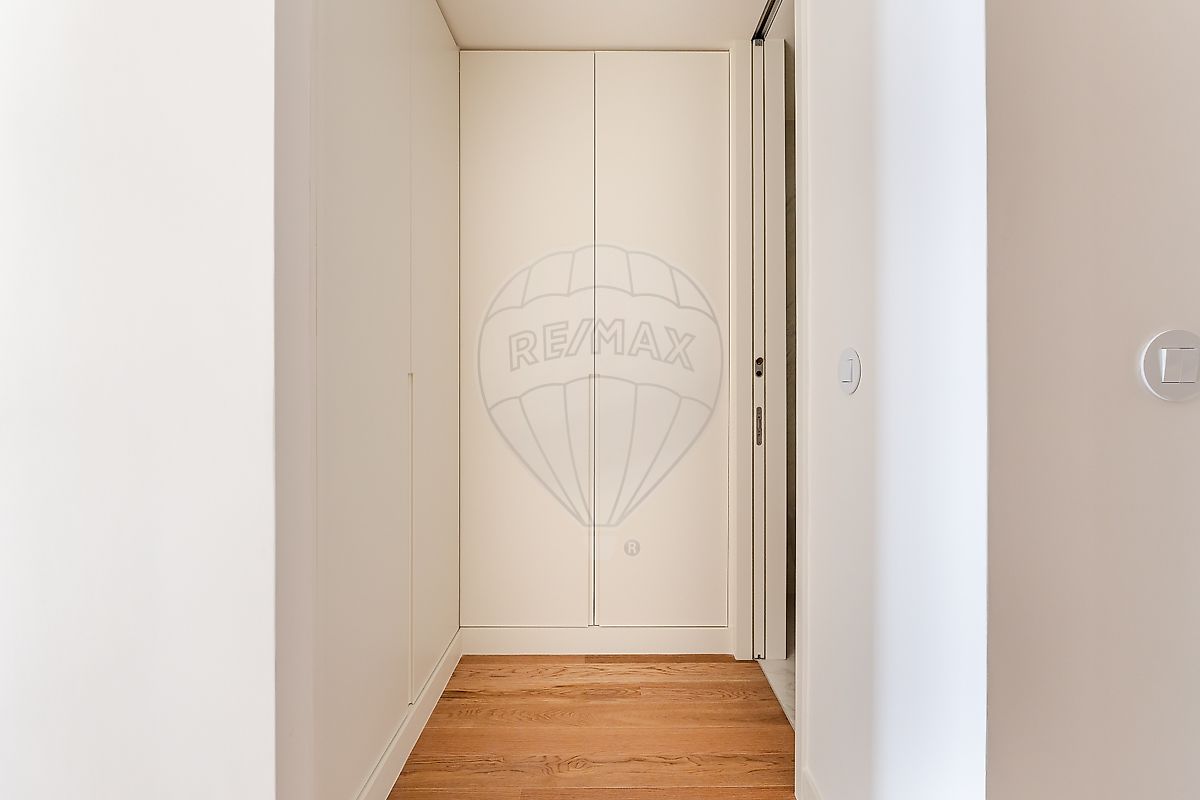 Apartamento T2 à venda em Santo António, Lisboa — foto 22