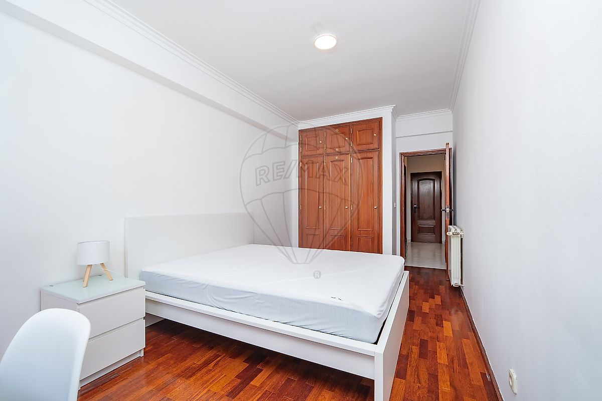 Apartamento T4 à venda em Santa Iria de Azoia, São João da Talha e Bobadela, Loures — foto 19