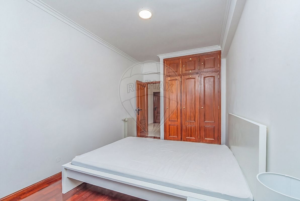 Apartamento T4 à venda em Santa Iria de Azoia, São João da Talha e Bobadela, Loures — foto 21
