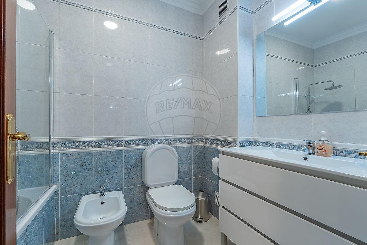 Apartamento T4 à venda em Santa Iria de Azoia, São João da Talha e Bobadela, Loures — foto 17