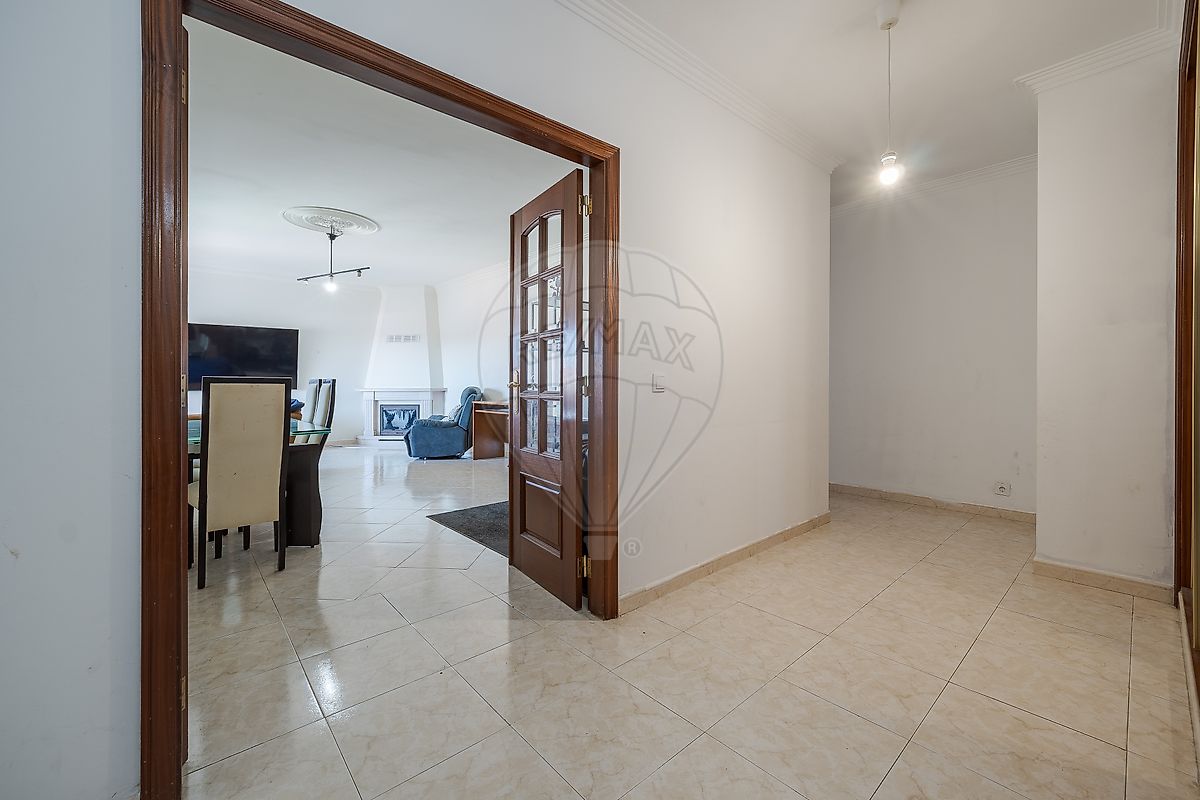 Apartamento T2 à venda em Casal de Cambra, Sintra — foto 4