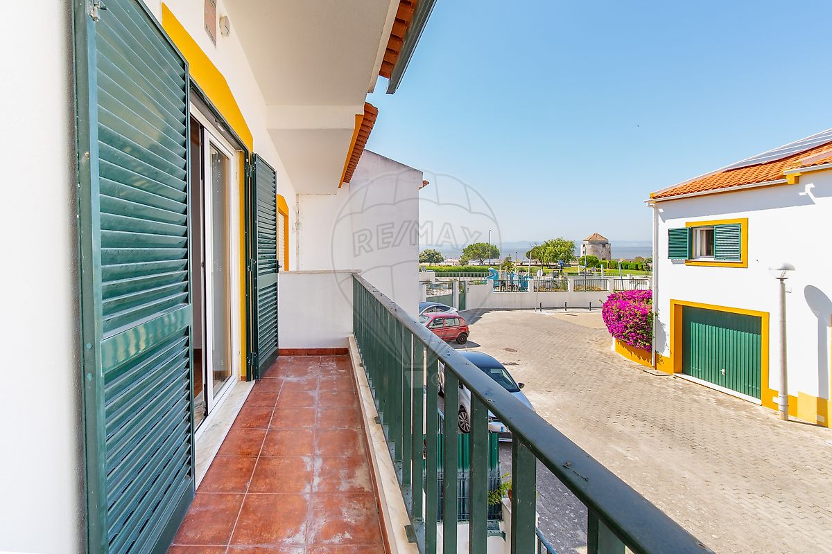 Moradia T4 à venda em Alcochete