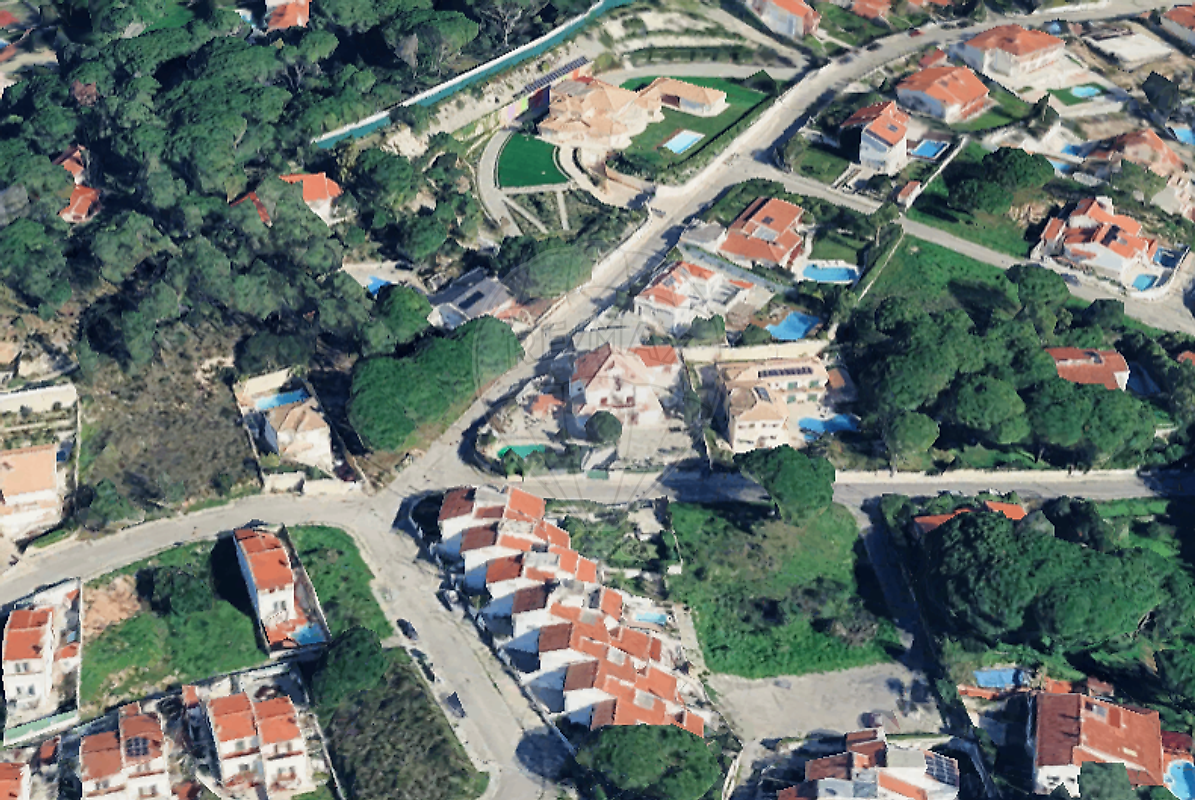 Terreno à venda em Sesimbra