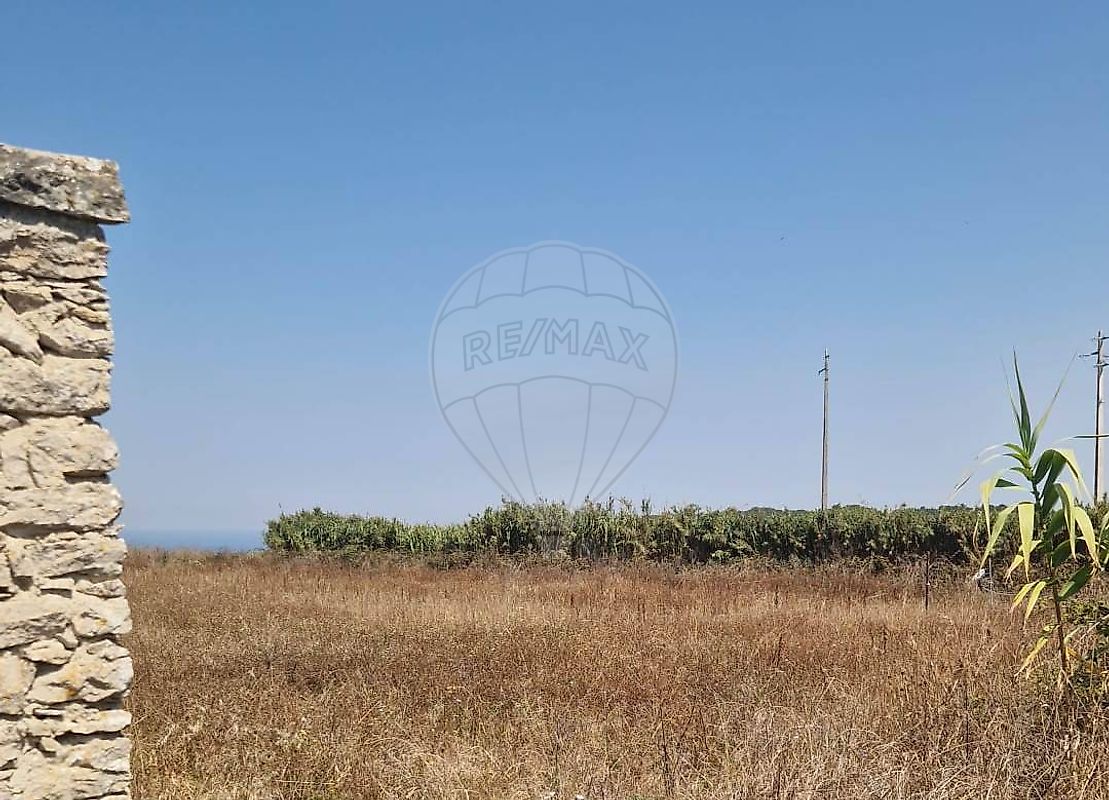 Terreno à venda em Sintra