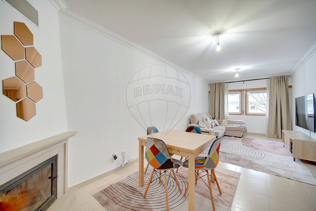 Apartamento T3 à venda em Sintra