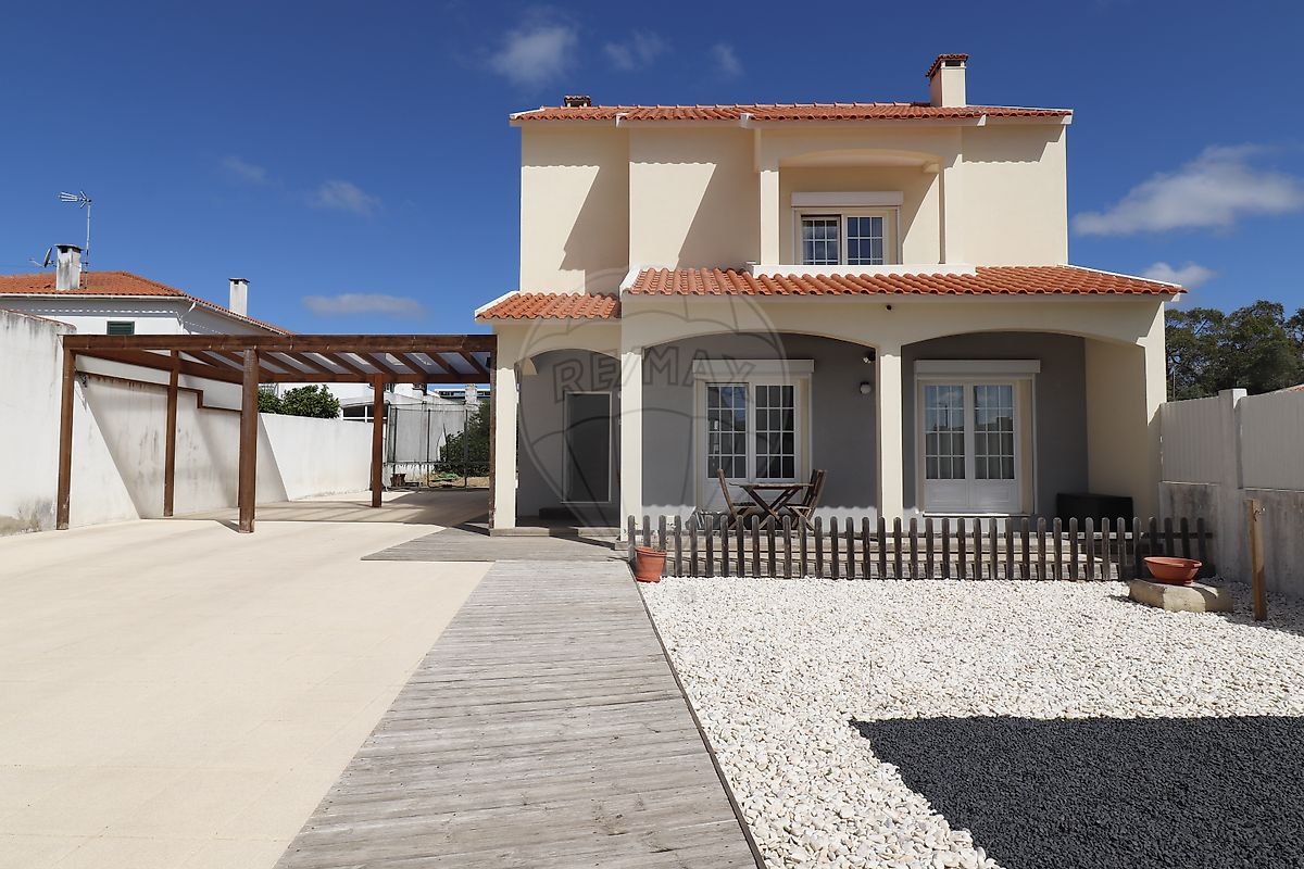 Moradia T4 à venda em Sintra (Santa Maria e São Miguel, São Martinho e São Pedro de Penaferrim), Sintra — foto 2