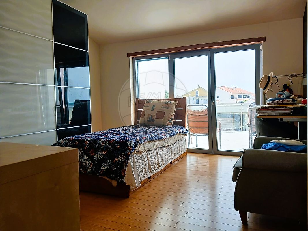 Moradia T4 à venda em Charneca de Caparica e Sobreda, Almada — foto 15