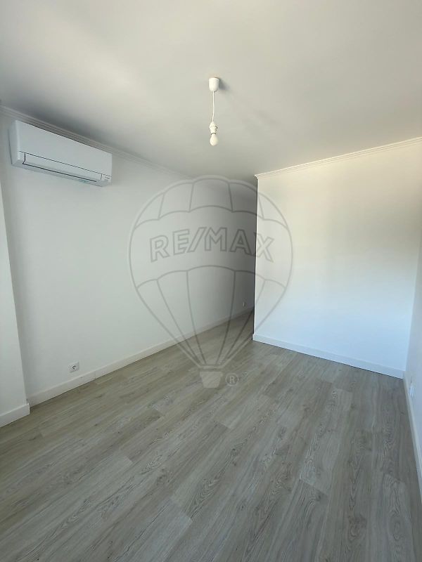 Apartamento T4 em Cascais e Estoril 25