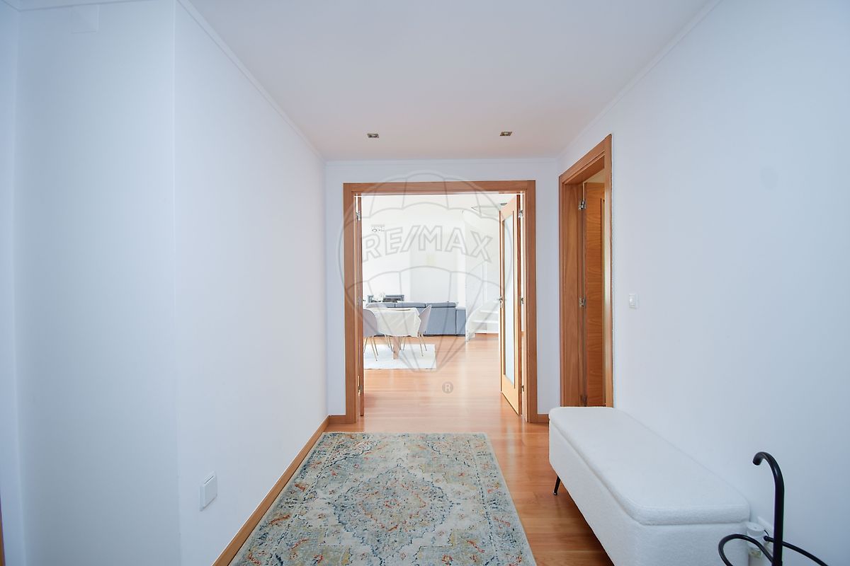 Apartamento T3 em Sintra (Santa Maria e São Miguel, São Martinho e São Pedro de Penaferrim) 22