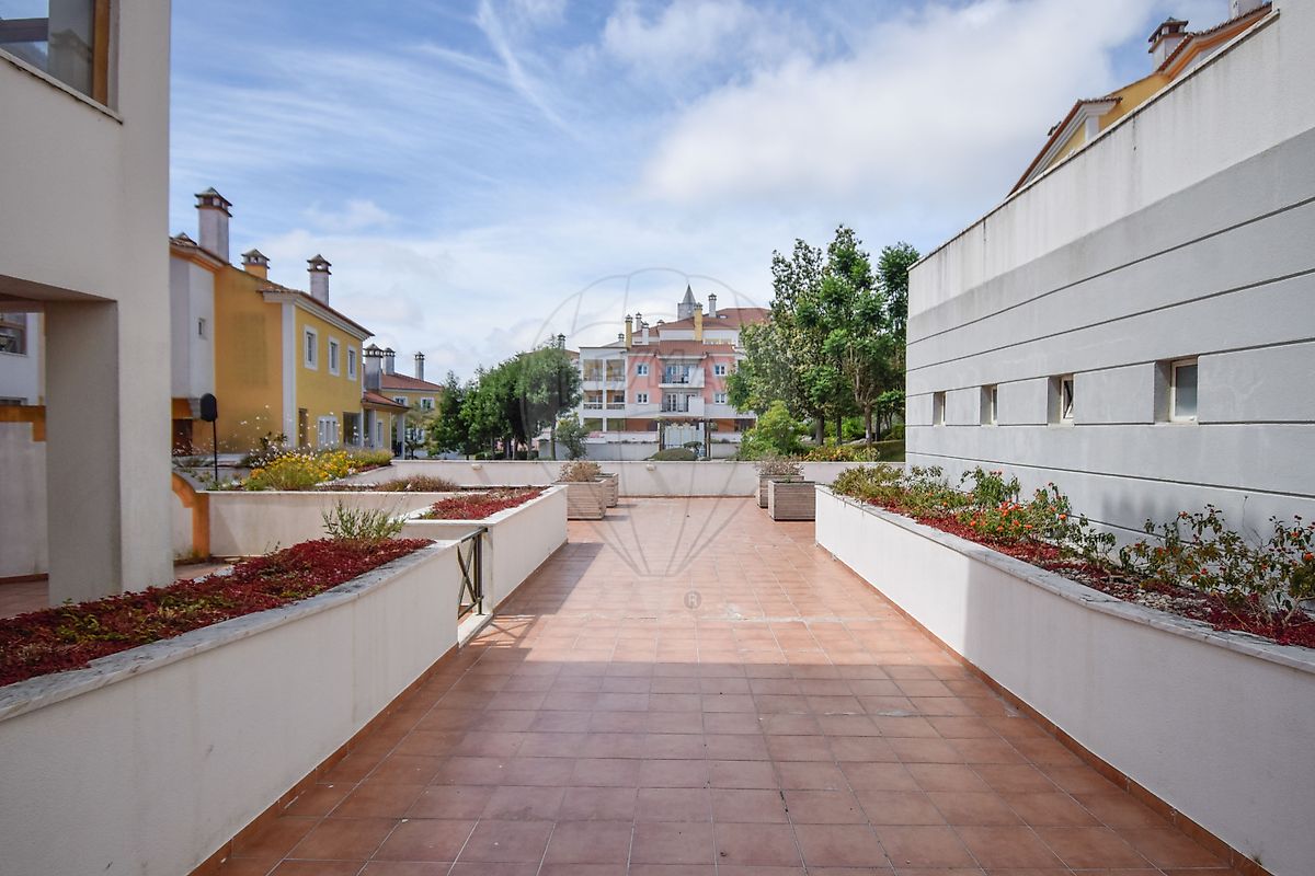 Apartamento T3 em Sintra (Santa Maria e São Miguel, São Martinho e São Pedro de Penaferrim) 7