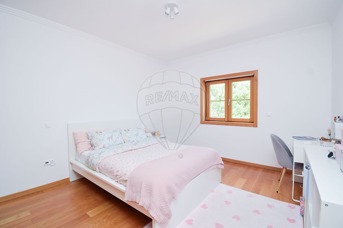 Apartamento T3 em Sintra (Santa Maria e São Miguel, São Martinho e São Pedro de Penaferrim) 13