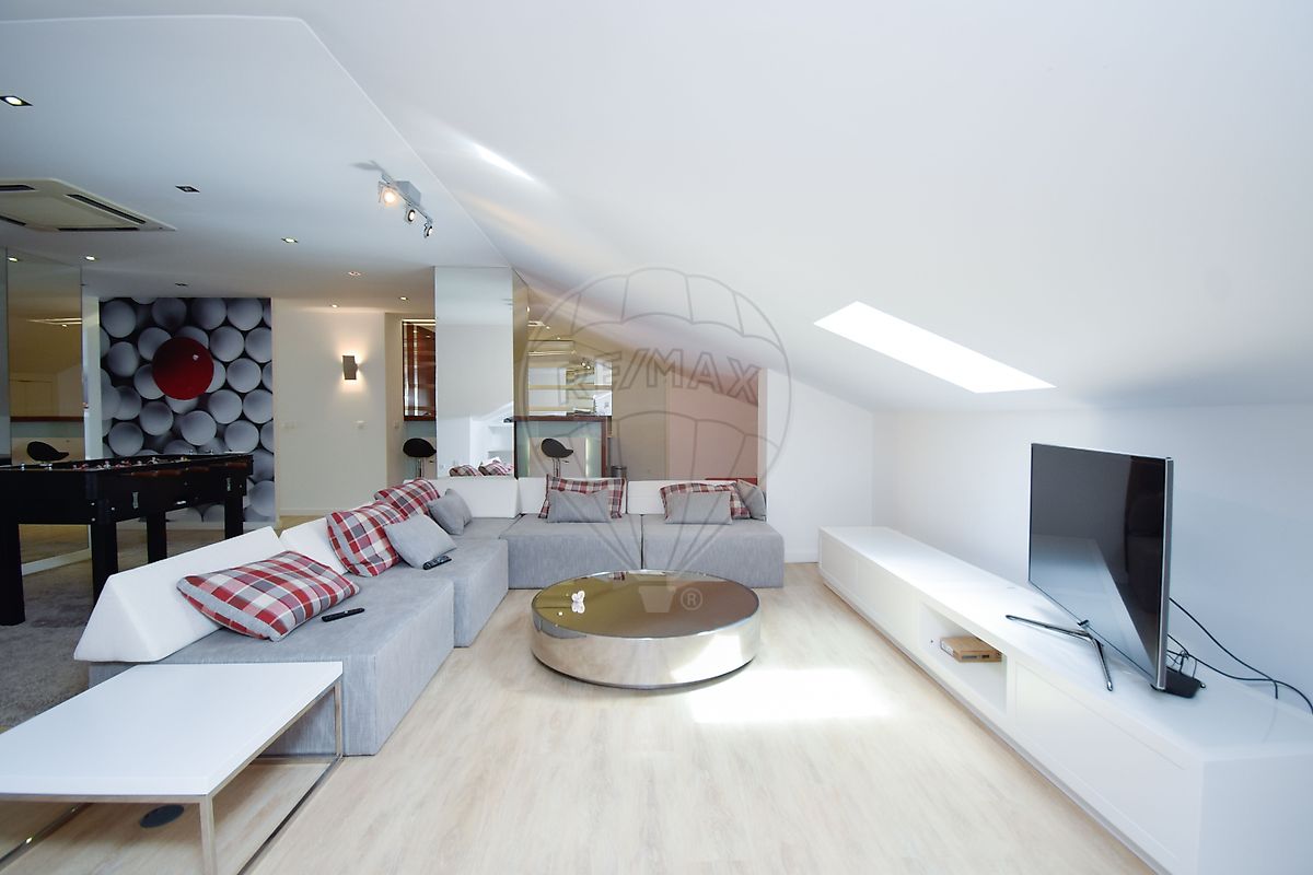 Apartamento T3 em Sintra (Santa Maria e São Miguel, São Martinho e São Pedro de Penaferrim) 41
