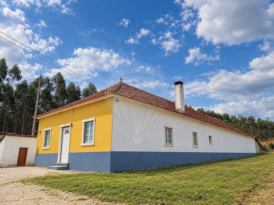 Apartamento T4 à venda em Santarém
