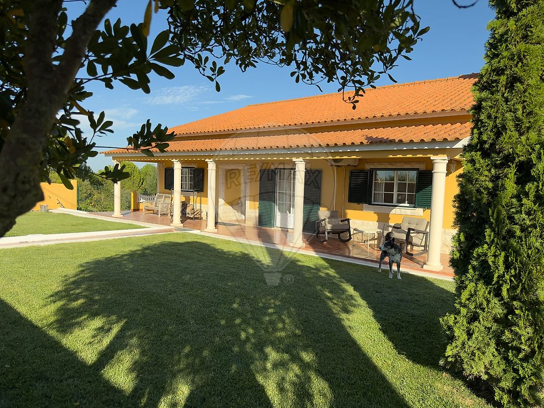 Moradia T3 à venda em Azambuja