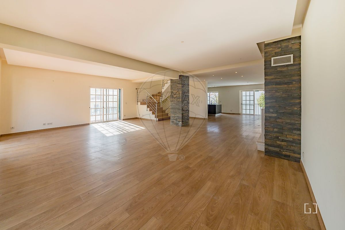 Moradia T5 à venda em Sintra