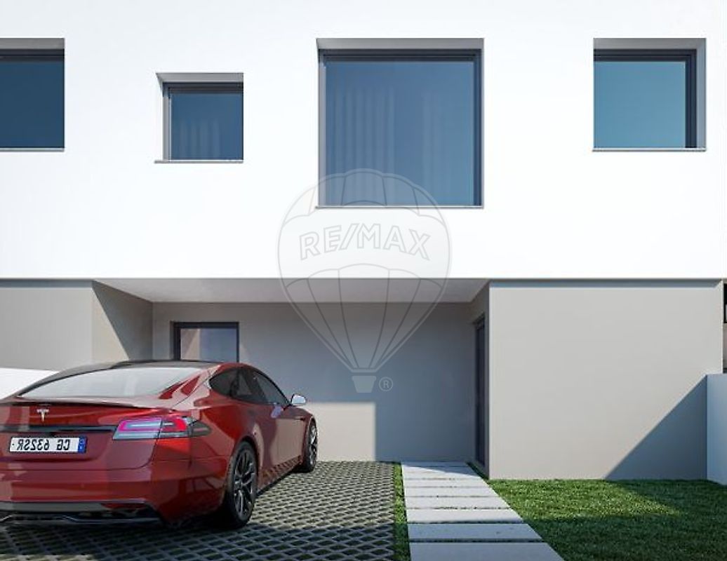 Moradia T3 à venda em Sintra