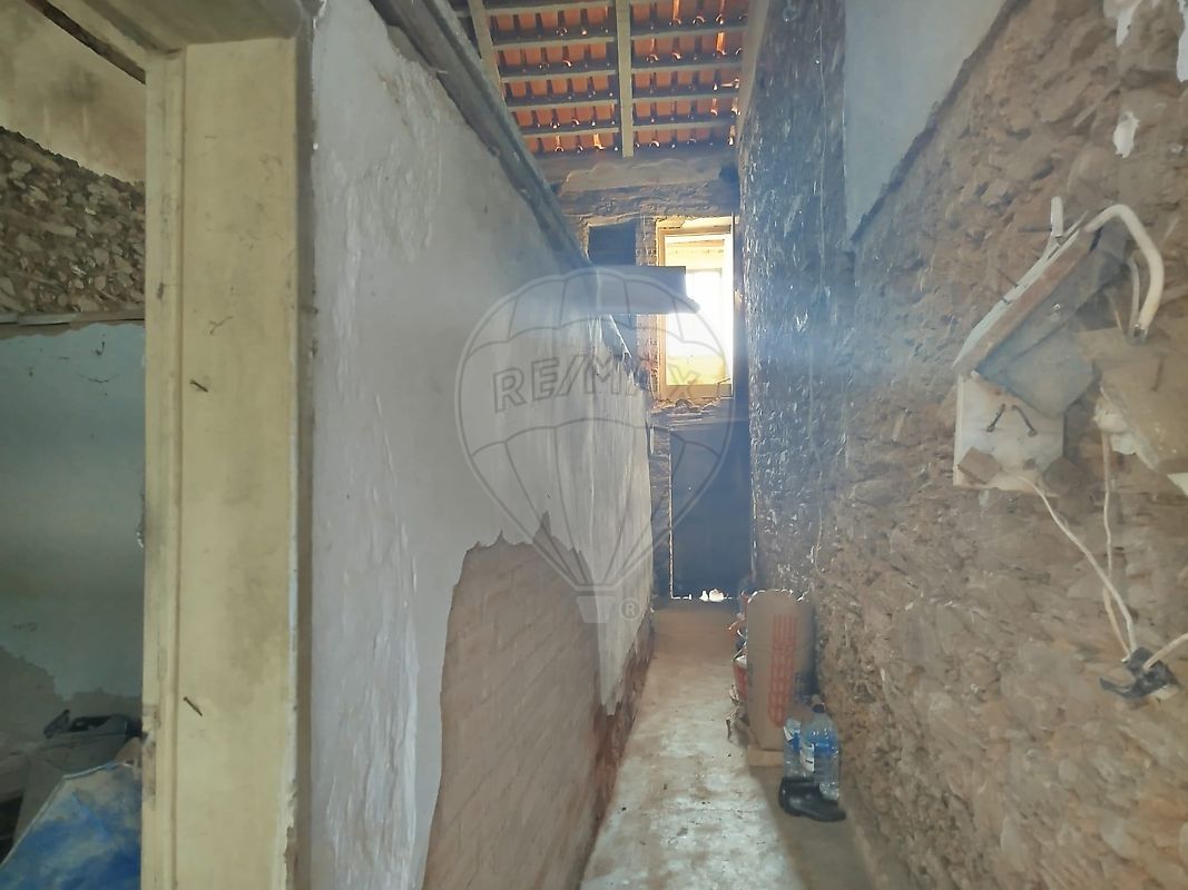 Moradia T5 à venda em Malpica do Tejo, Castelo Branco — foto 9