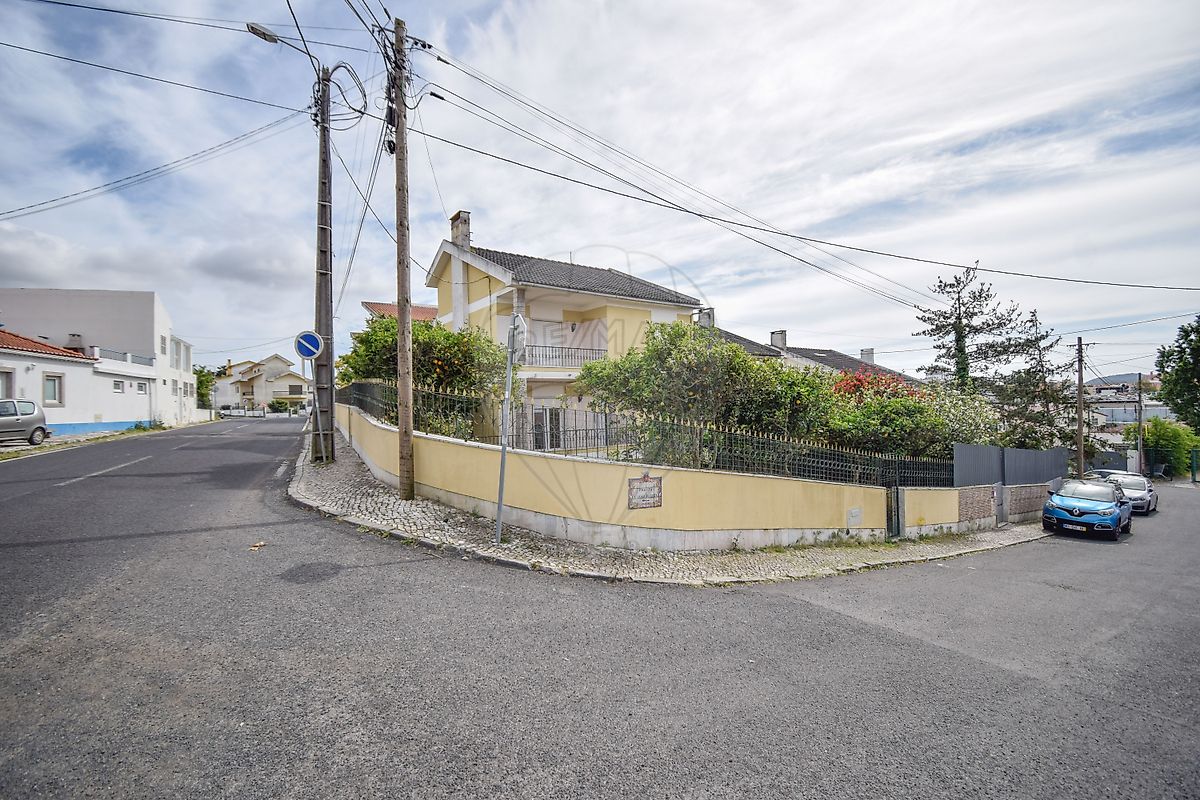 Moradia T5 à venda em Sintra