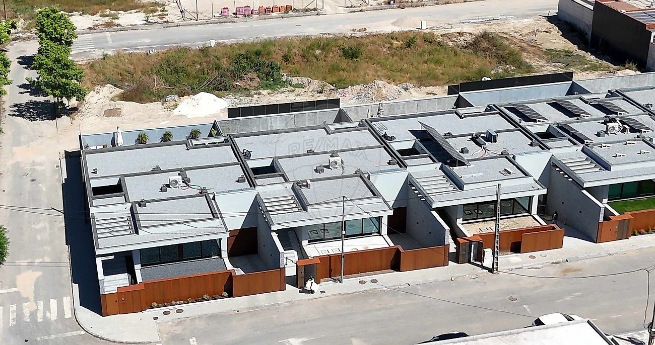 listing 123331056-957 picture-0