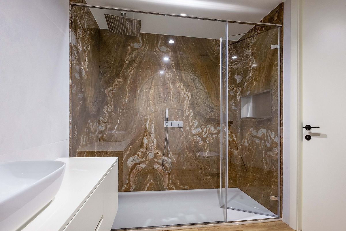 listing 123331056-957 picture-0