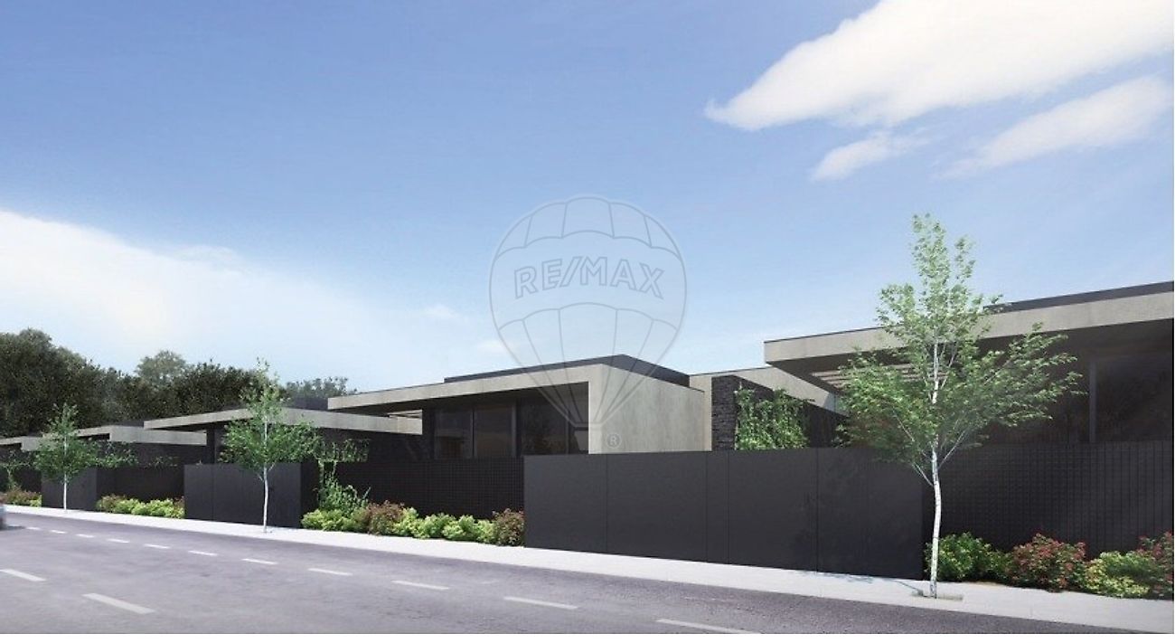 listing 123331056-975 picture-0