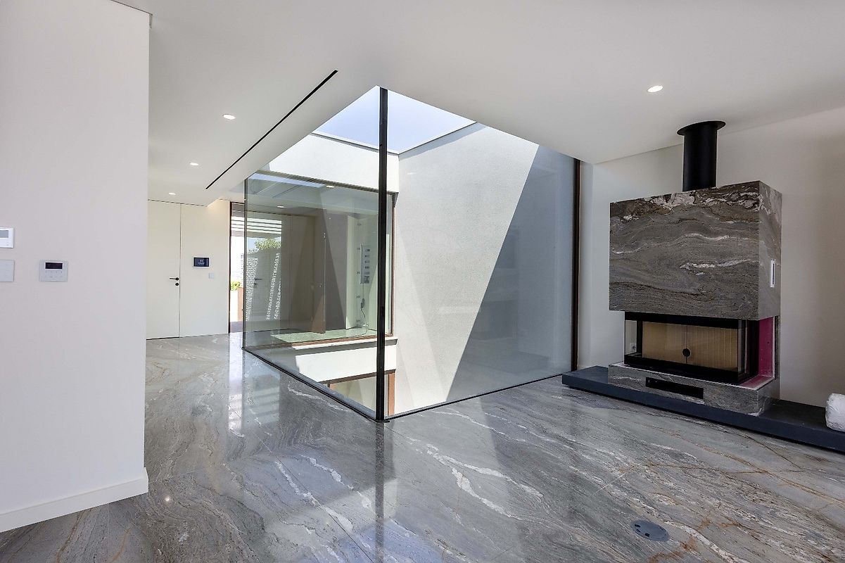 listing 123331056-981 picture-0