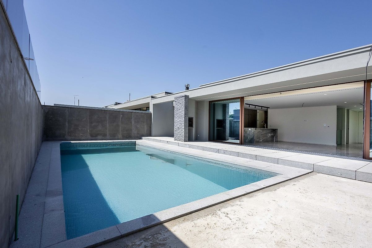 listing 123331056-981 picture-0