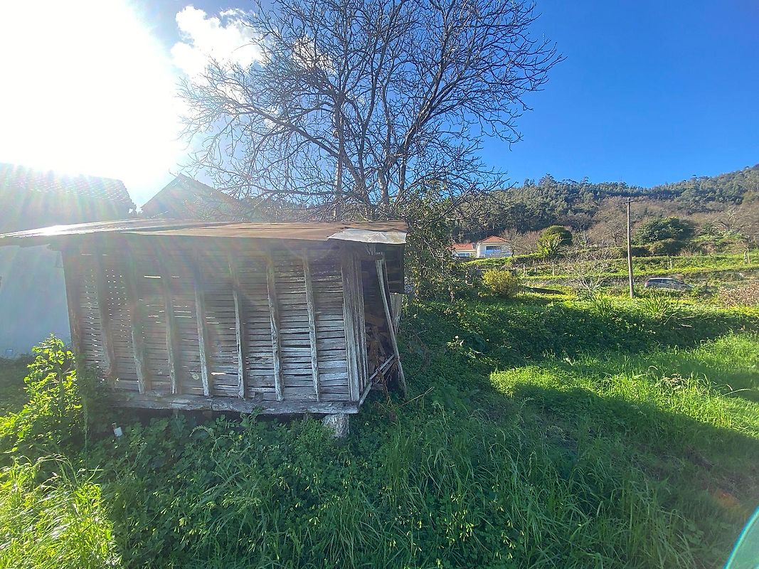 Land for sale in Ponte de Lima, Portugal — €69,000