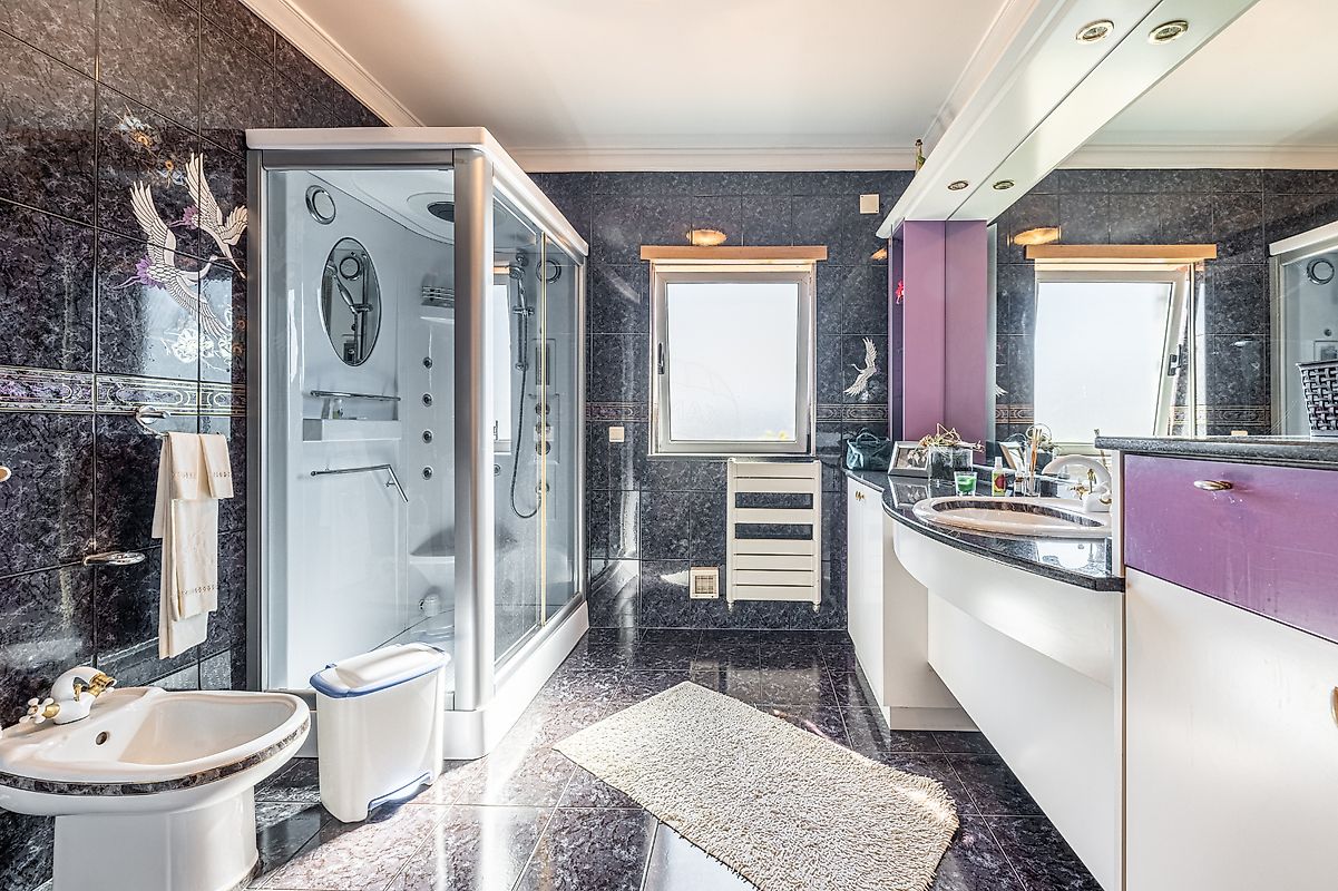 listing 123331056-1042 picture-0