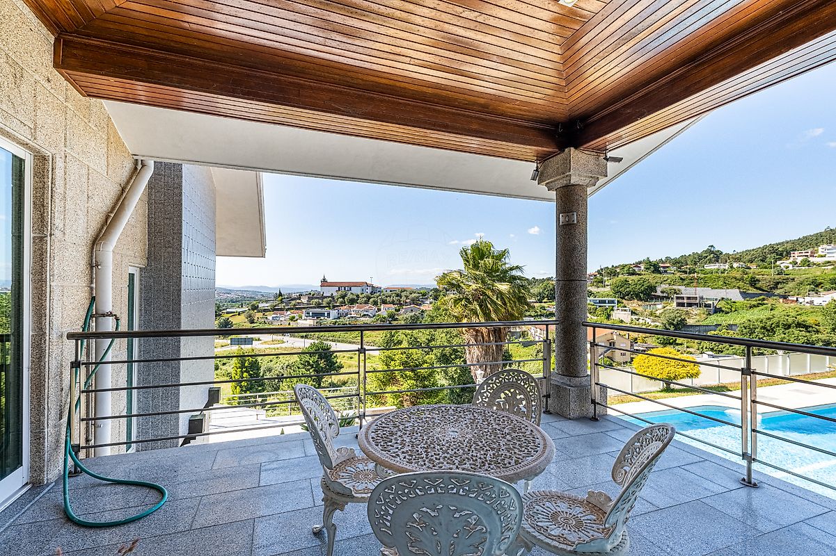 listing 123331056-1042 picture-0