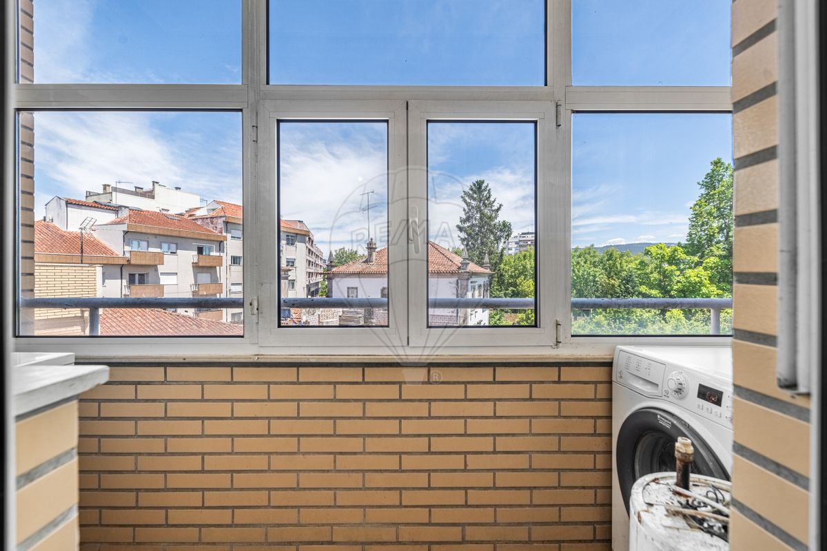 listing 123331024-856 picture-0